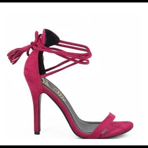 louis vuitton gloria loafer